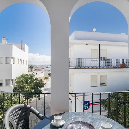 Piso A 50 Metros De La Playa Апартаменты *