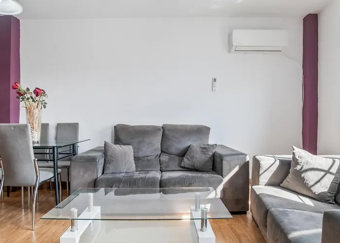 Piso A 50 Metros De La Playa كونيل ذي لا فرونتيرا